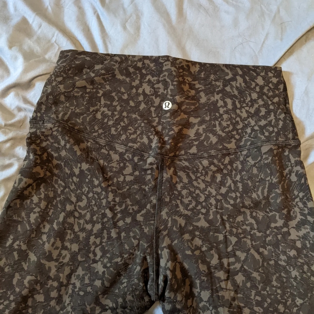 Lululemon Align leggings